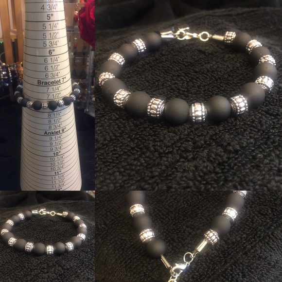 Jewelry - Picture 2 of 8